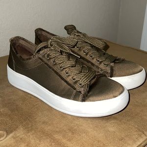 Mossimo Supply Co. Platform Sneakers